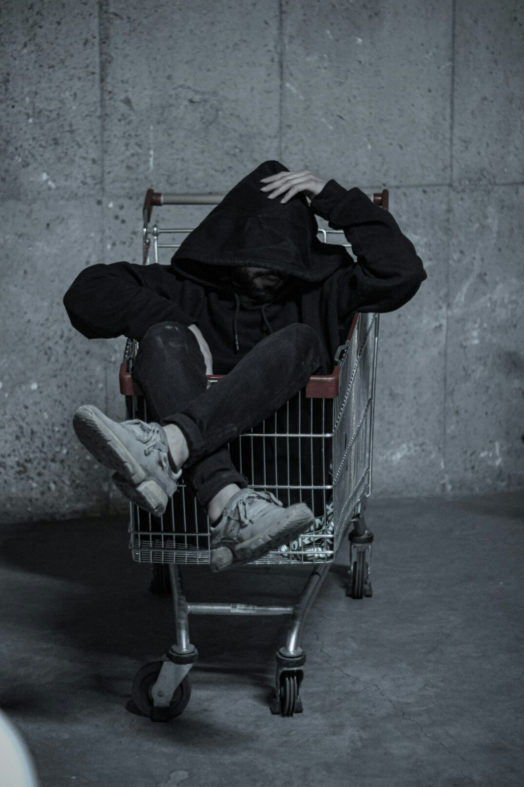shoplifter being caught